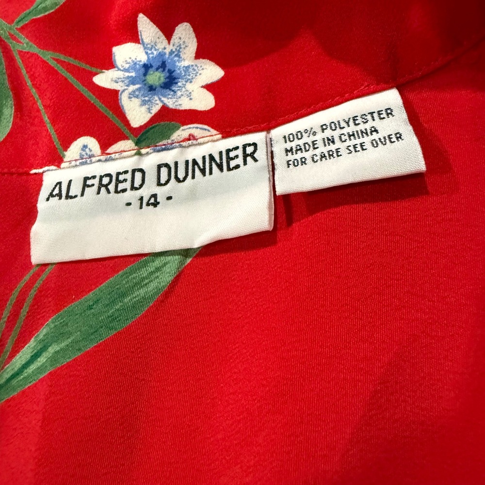 VTG Alfred Dunner Red Floral 2 Pc Set Pleated Skirt Button Down Shirt Size 14 16 - Picture 2 of 10
